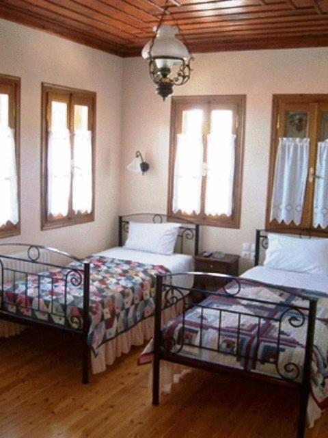 Guesthouse Kolenti Portariá Pokoj fotografie